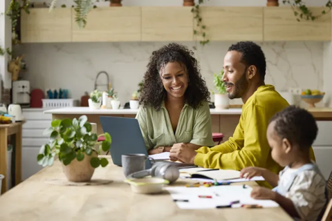 CastleWM's tweet photo. Paying off your mortgage early sounds like the responsible move. Often, it can be the expensive one. https://t.co/z2MnjctgEU https://t.co/pKzbM7ertP