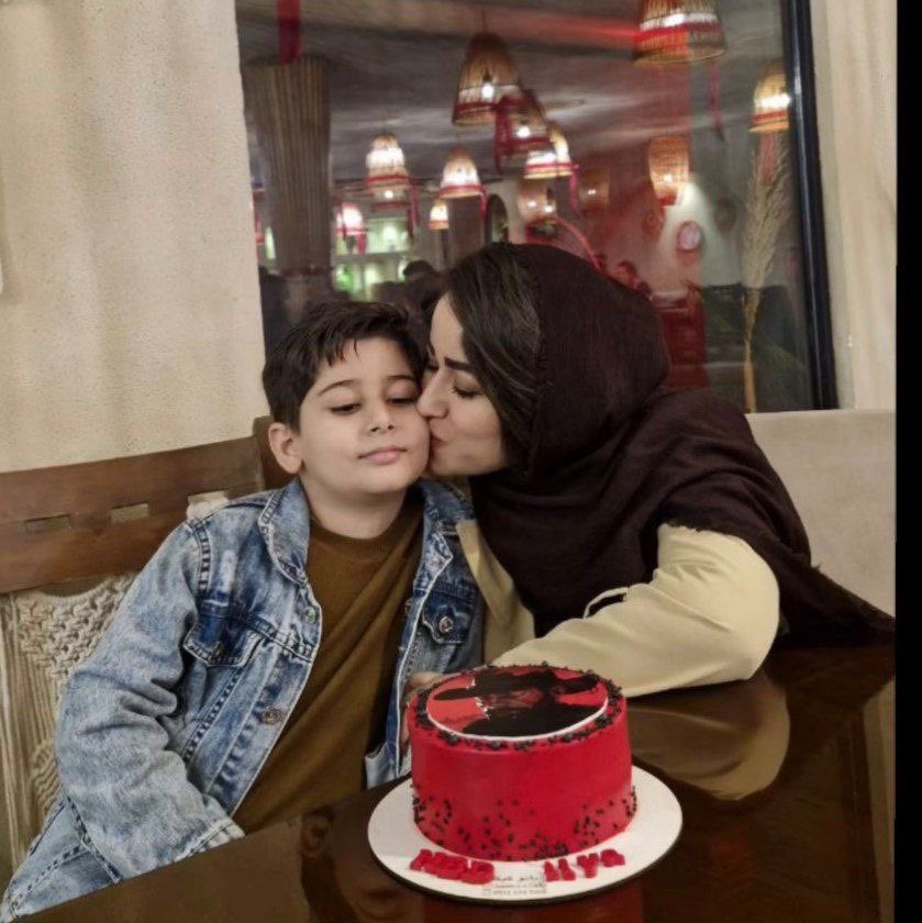 گُربه سیاه tweet media