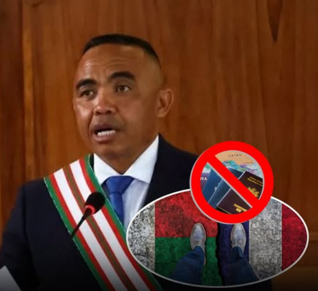 AfricanHub_'s tweet photo. Madagascar’s military leader and transitional president, Michael Randrianirina, has declared that no government official including himself may hold dual citizenship or a passport from another country.

Under the new directive, any official found to possess foreign citizenship will immediately lose their position.

The move follows the ousting of former President Andry Rajoelina, who held French citizenship (acquired in 2014) while in office. His Malagasy citizenship was revoked in October 2025 under laws prohibiting dual nationality after he fled the country amid protests and the coup.

Officials say the policy is intended to ensure that national leaders demonstrate full allegiance to Madagascar, without divided loyalties.