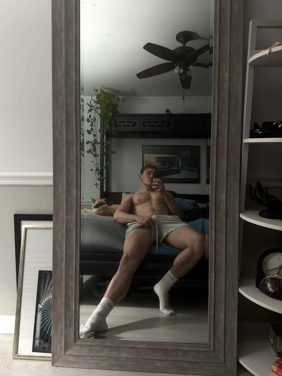 Han_jo17's tweet photo. Post gym feels #mens #physique #queer #muscle https://t.co/ZRCAfTHnf6