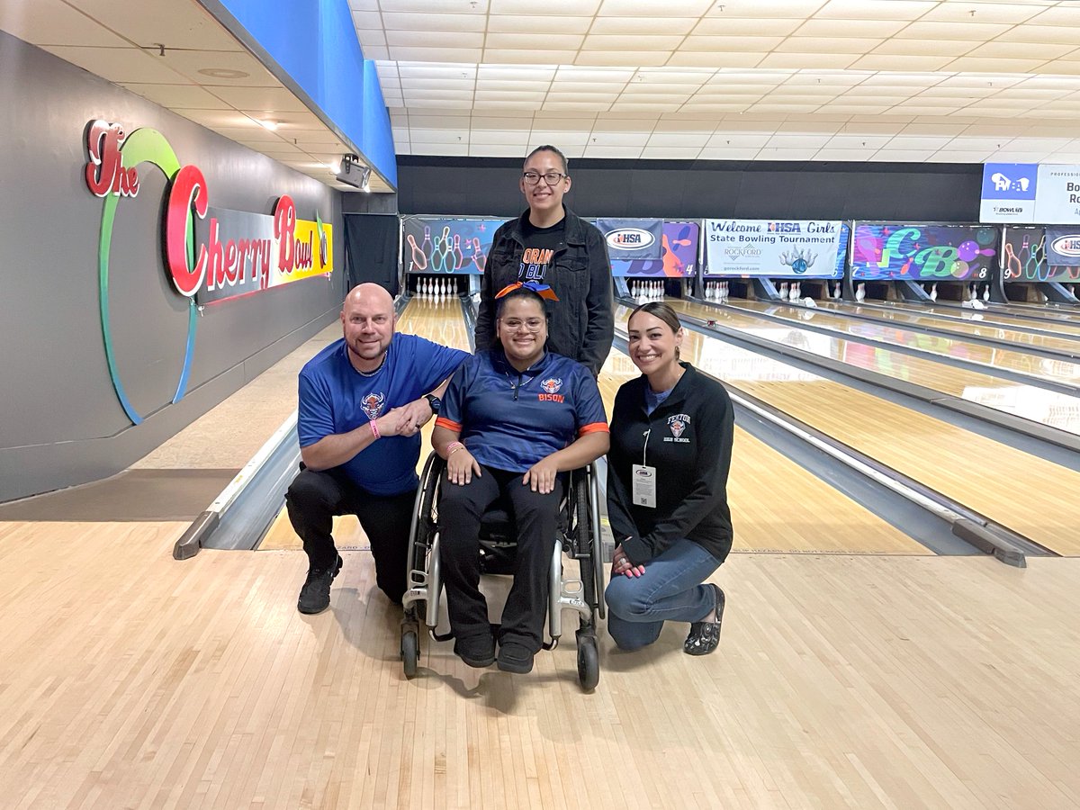 Fenton HS Dist. 100 tweet media