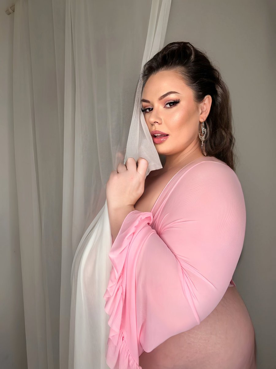 ♓🔮GeorginaGee🔮♓ (@georginagee_) on Twitter photo 