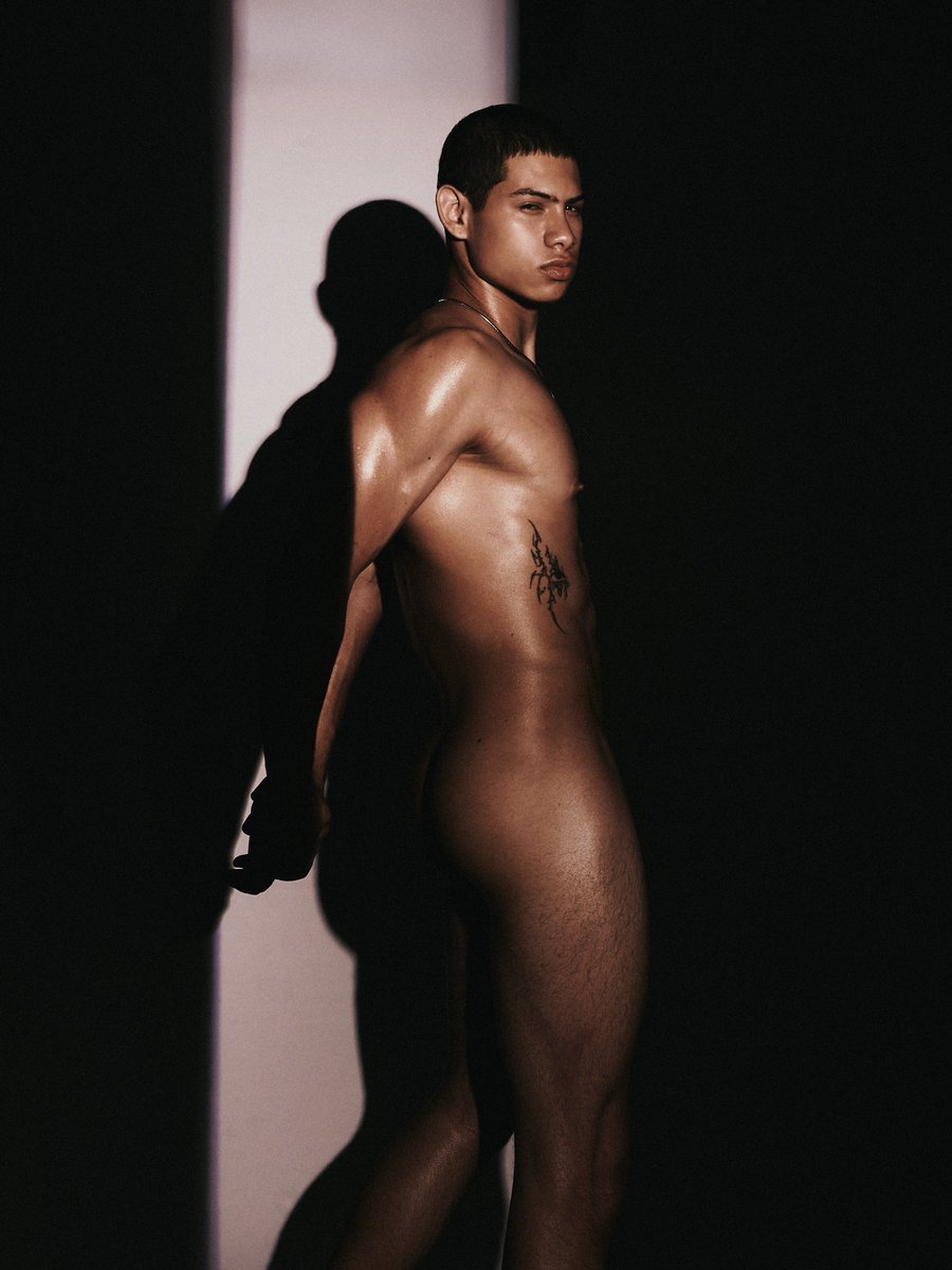 YC STUDIO tweet media