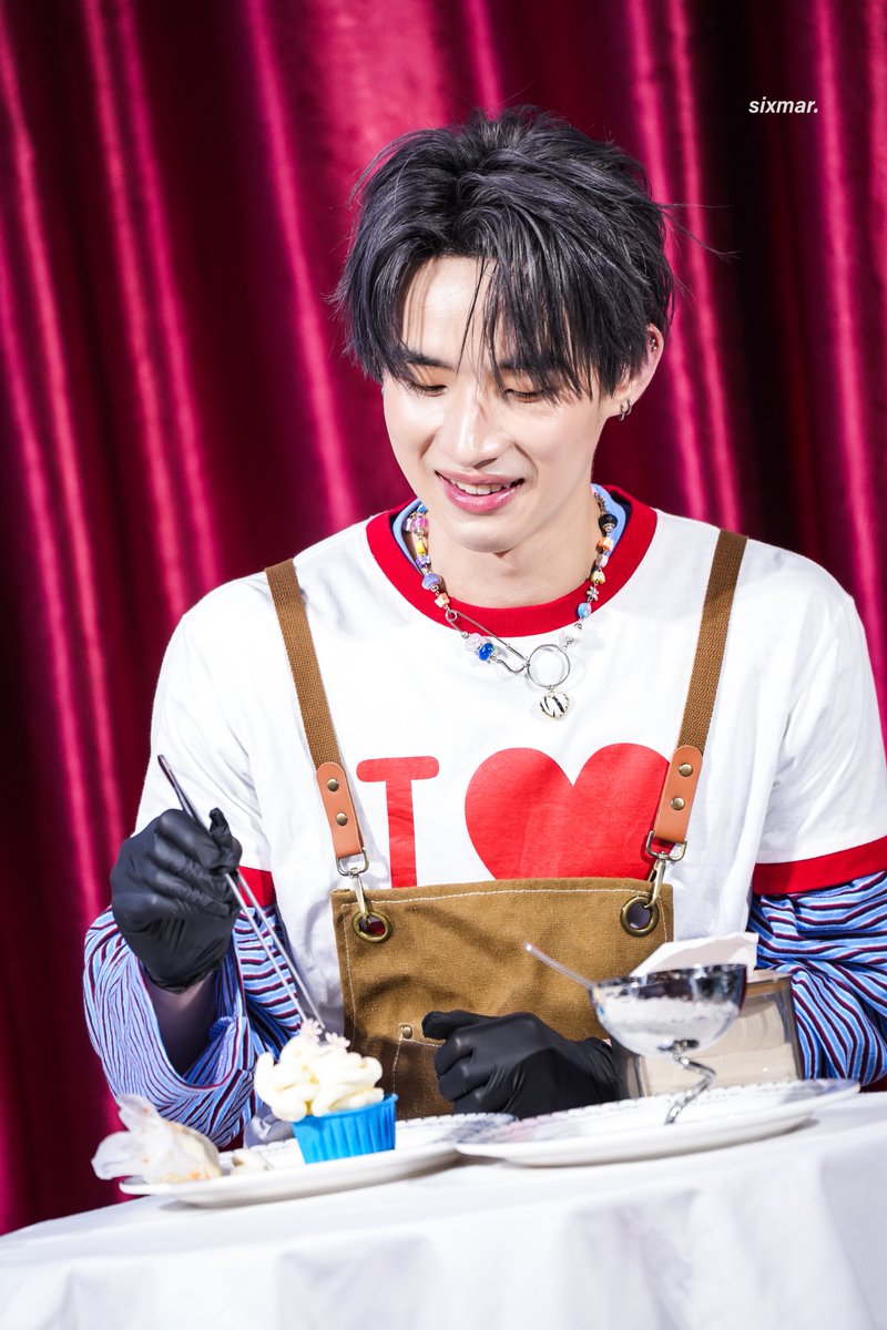 ltfgsixmar's tweet photo. ༘  • 🧁

#FriendlyMExHONG
#hongshihoshi #LYKN https://t.co/imoZU3i1VF