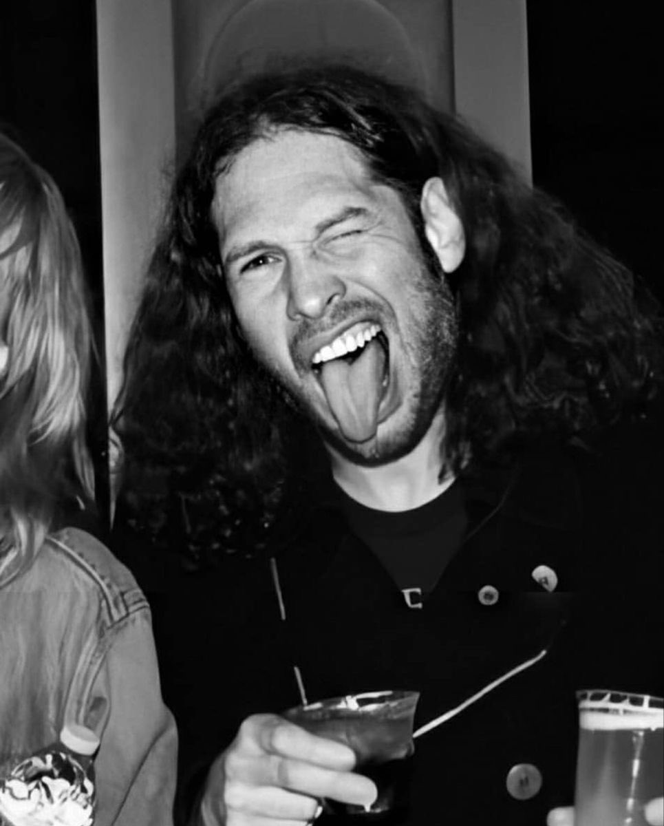 Ray Toro’s Teeth! tweet media