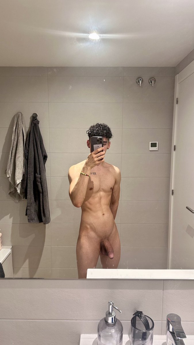 kinggboyx's tweet photo. Gym/ Home 🔥 https://t.co/pxnf0cfKv4