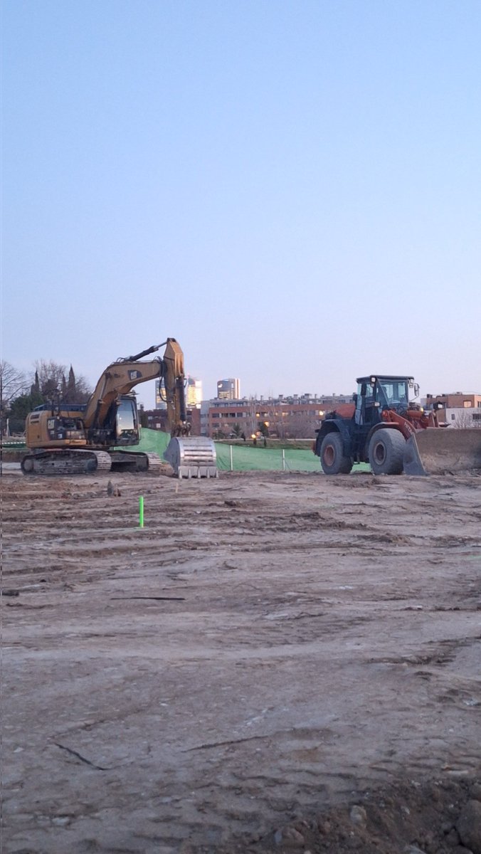 Asociación Vecinal Montecarmelo tweet media