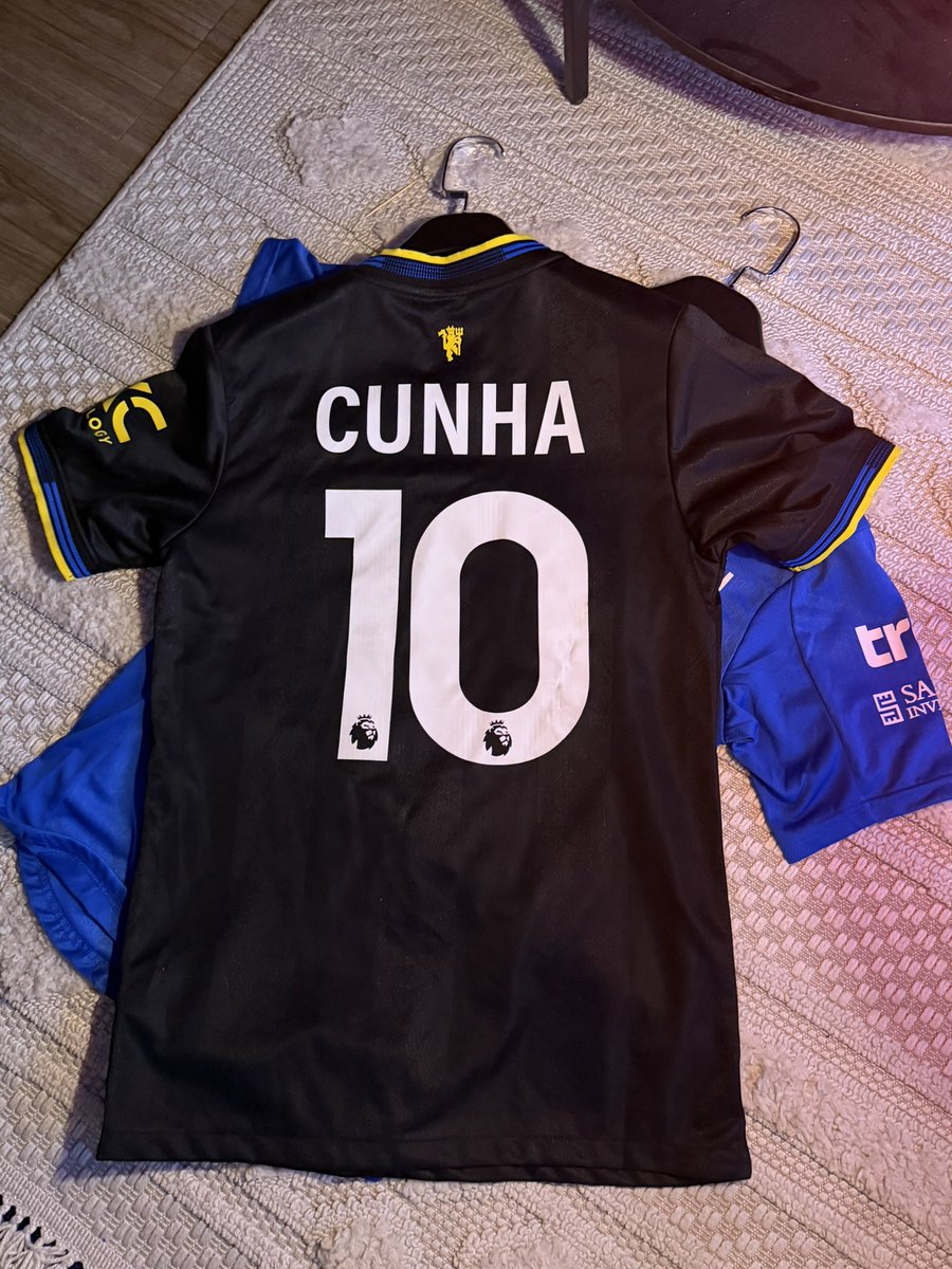 تكتيك tweet media