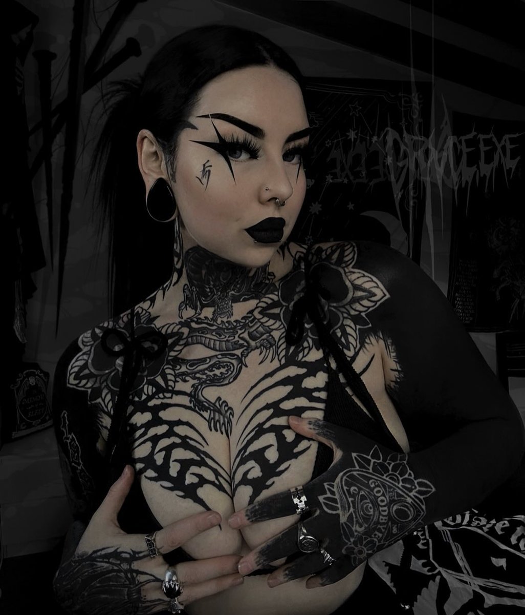 ⚠︎.𝔐𝔞𝔩𝔢𝔫𝔦𝔞 ָ࣪ . ☪︎ tweet media
