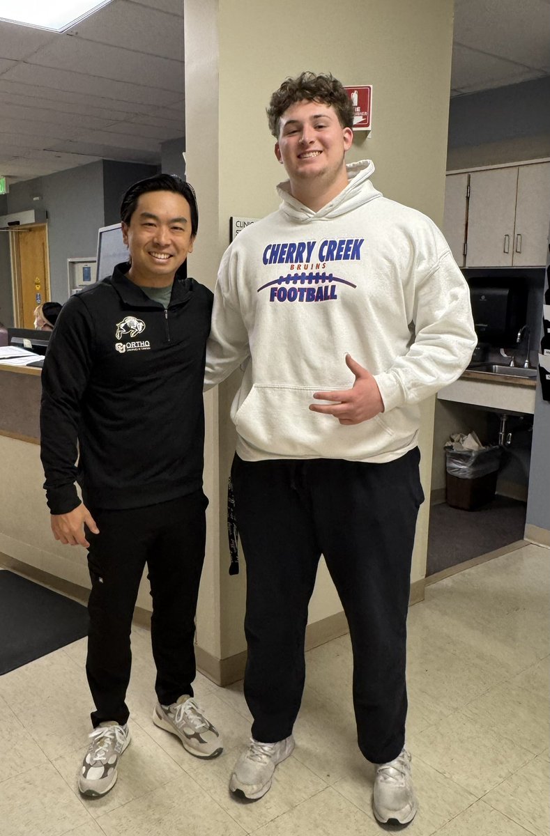 JacksonRoper_CO's tweet photo. Had a great follow-up visit with my orthopedic surgeon @DanielDWang1 with @CUOrtho.  Everything is looking great and I’m still ahead of schedule.  Thank you to all the amazing surgeons, my care team and the entire staff at @uchealth for their role in getting me back on the field!

There’s only one place I trusted to get me back on track; the team @uchealth came in clutch.