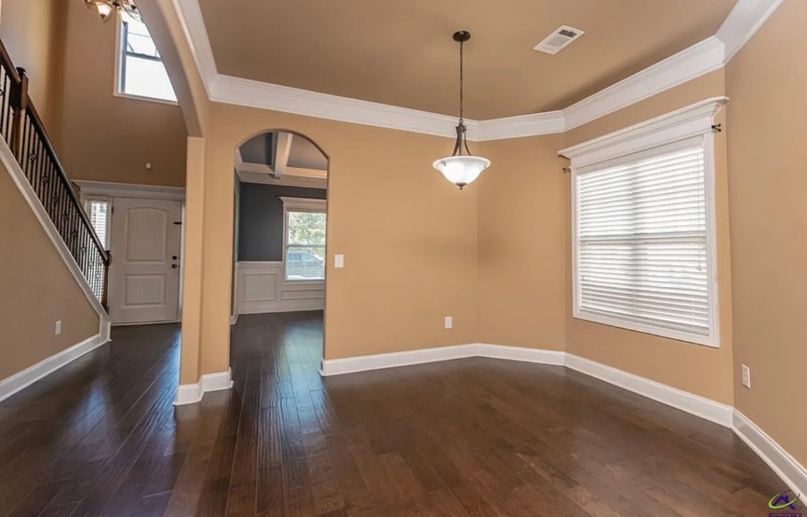 yesterday  I drove my new car home and today I'm walkin into my first home 🏡 ✨😭. Like wow… this feel crazy! Faith + grind really do pay off fr 🔥. Forever grateful for my coach <a href="/CoachJessica_/">CRYPTO MENTOR COACH</a> for guidin me through this journey ❤️