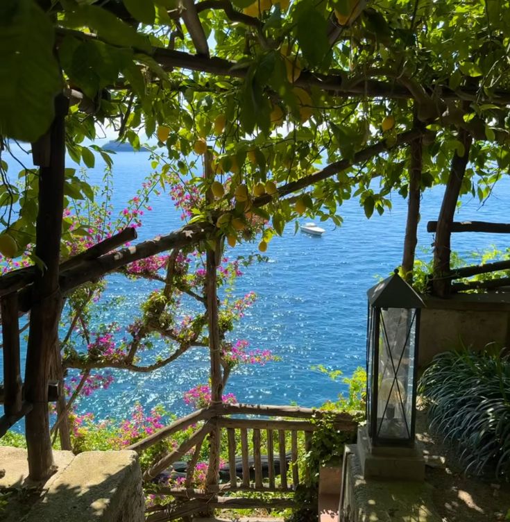soylebisakinlik's tweet photo. manifesting italian summer https://t.co/G2BwZrVm4G