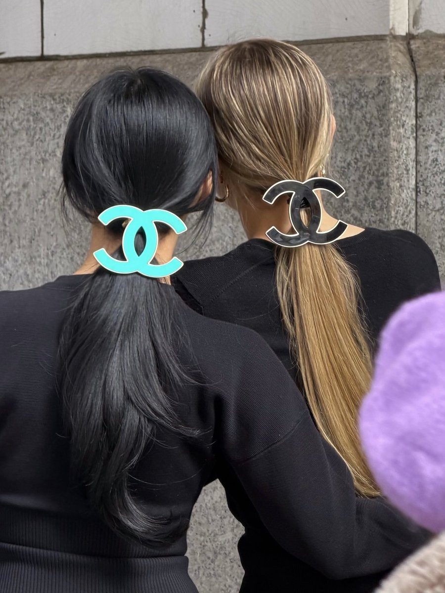 Into Archive tweet media