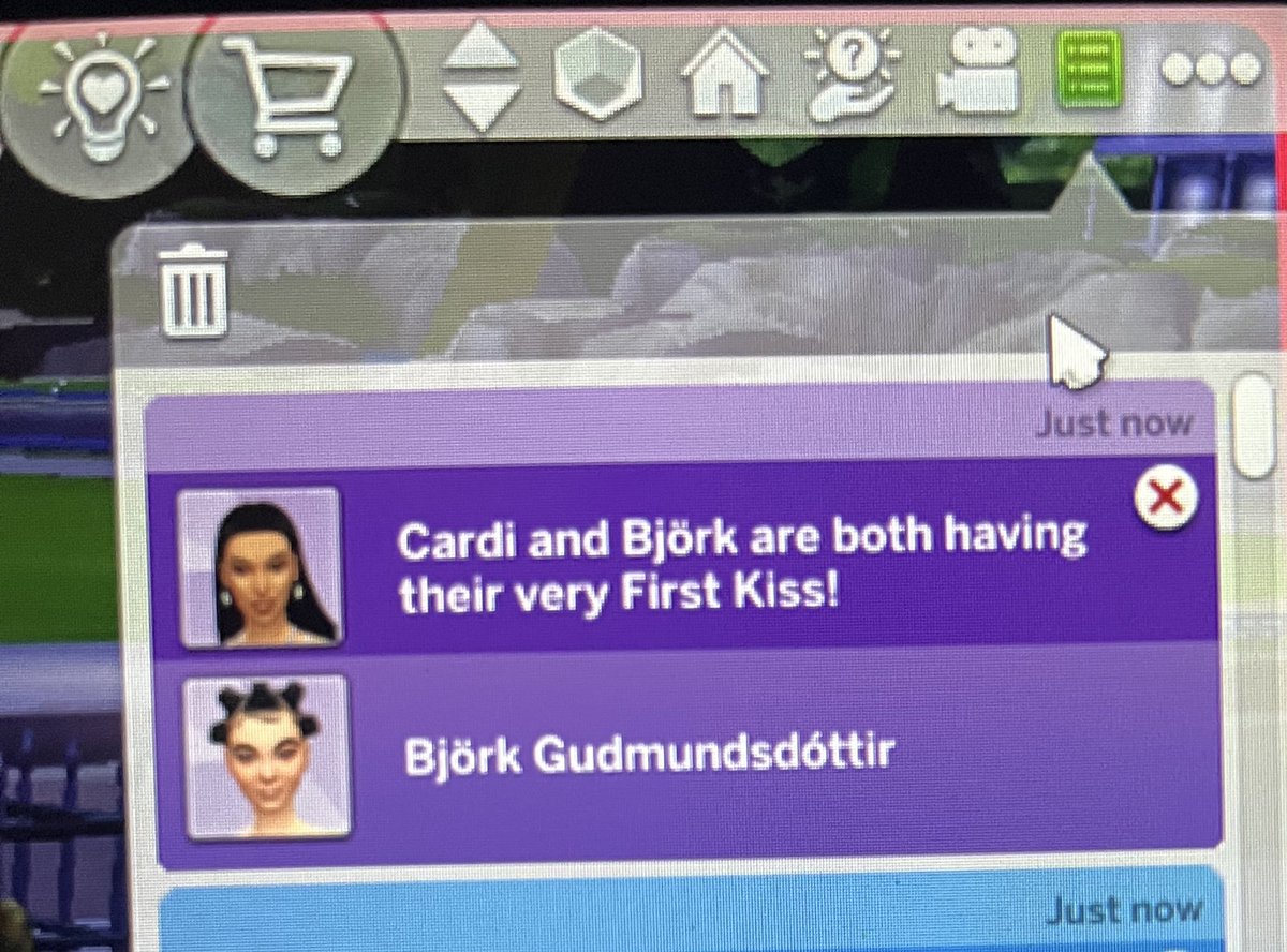 anal queen tweet media