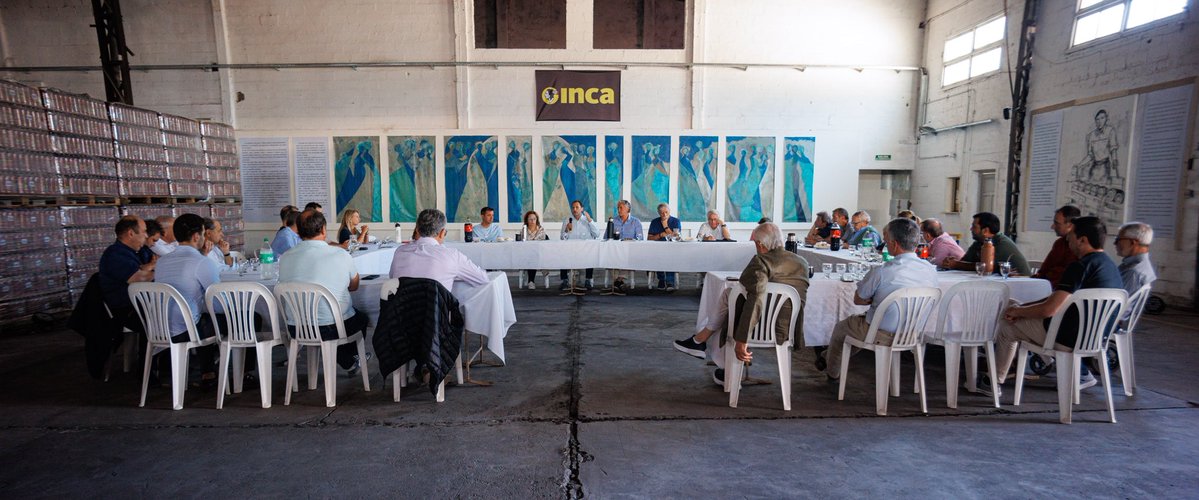 Muy satisfecho por la jornada de trabajo en San Rafael

👉 Junto a representantes de <a href="/MonapyAr/">Monapy</a> y <a href="/ACDEargentina/">ACDE Argentina</a> compartimos miradas.

👉 En la segunda jornada trabajamos con empresarios mendocinos junto a @mauribadaloni (Andesmar / UIA Mendoza) y la participación en política.