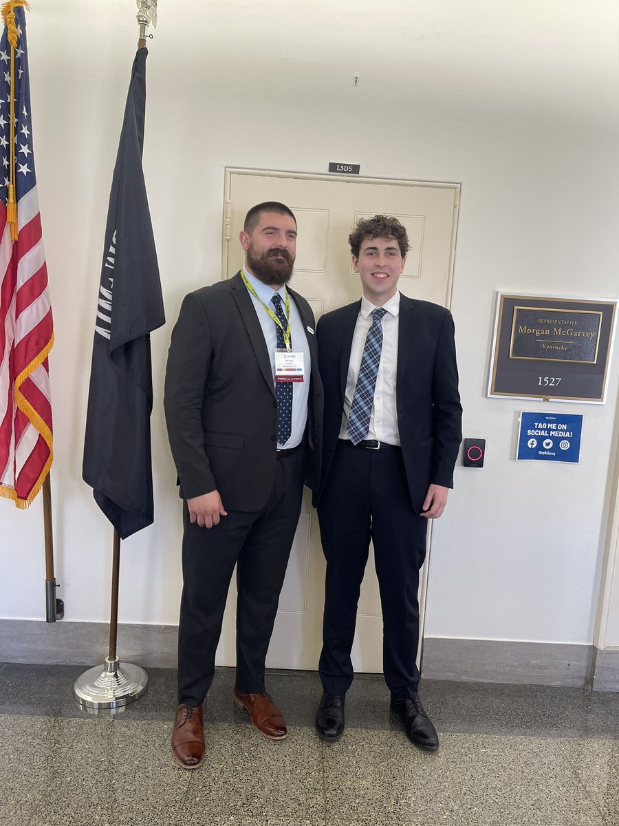 Kelli Lee tweet media