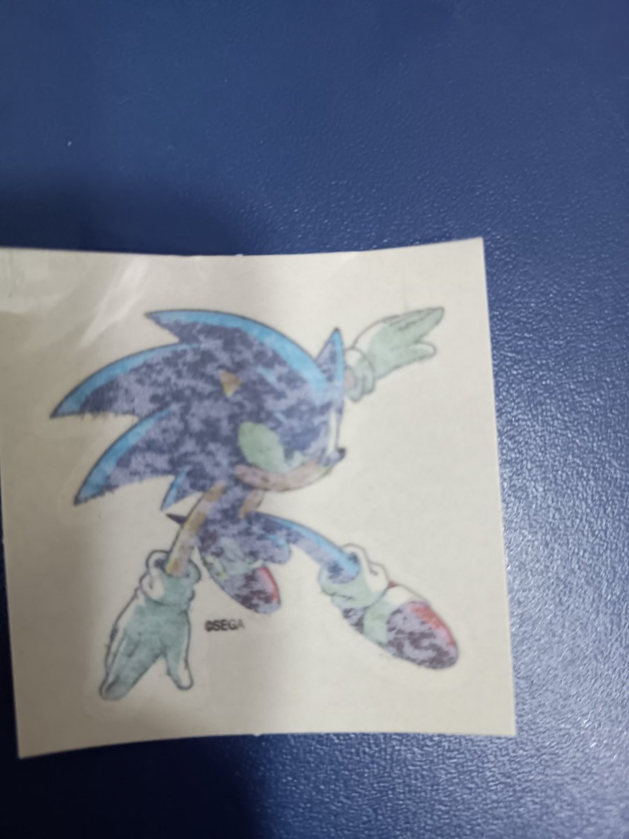 Leonnarrrdo's tweet photo. Alguém tem a imagem original desse sonic? É uma tatuagem de água que tinha nos chicletes ou tazo. #sonic #tatuagem #arte #nostalgia #raridade https://t.co/rqZ1eIL1Nq