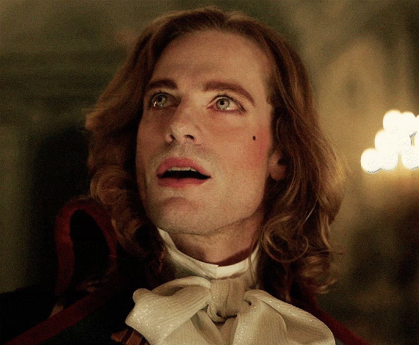 knivesnhoney's tweet image. i miss harlequin lestat so much 💔 he was so whimsical and cutieful
