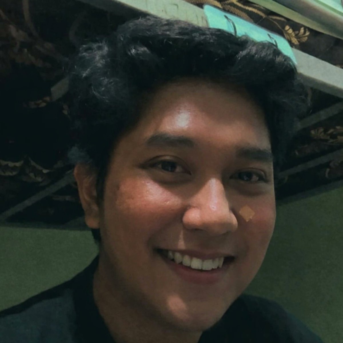 Adarsi99's tweet photo. Senyum pepsodent https://t.co/8qQPQ613OI