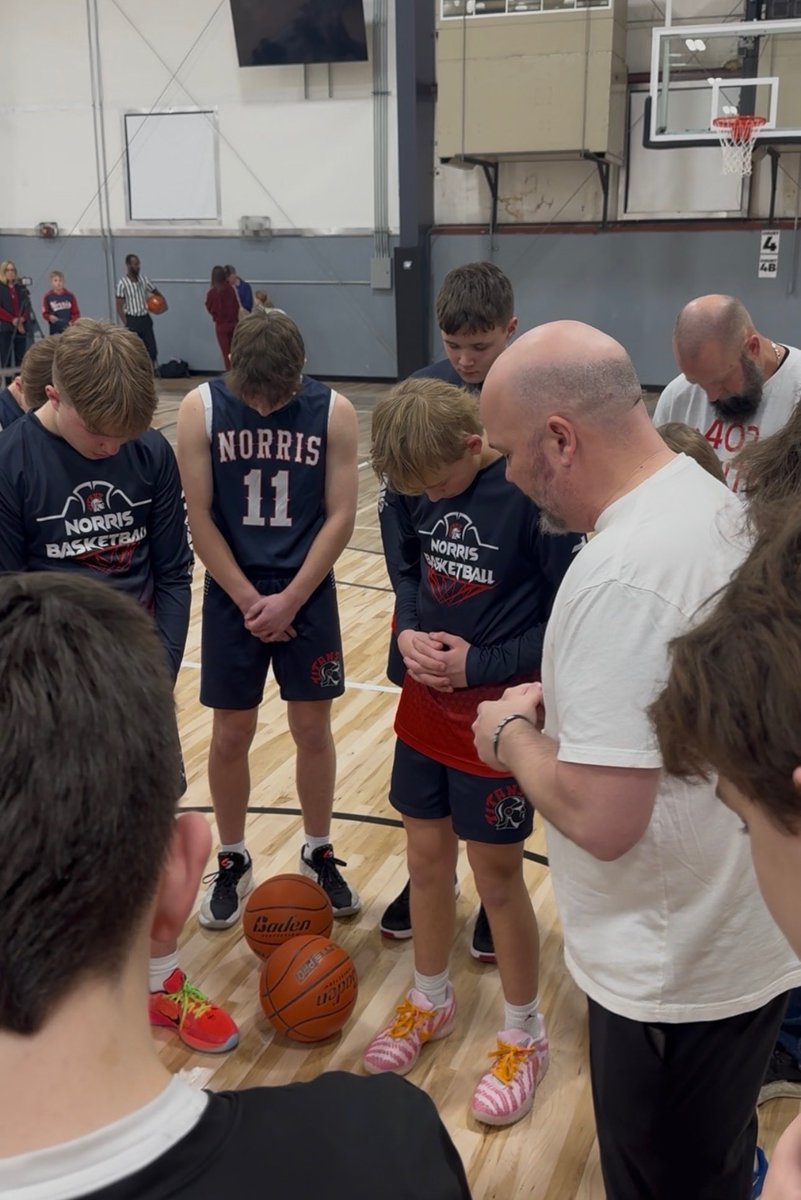 Zack Emerson tweet media