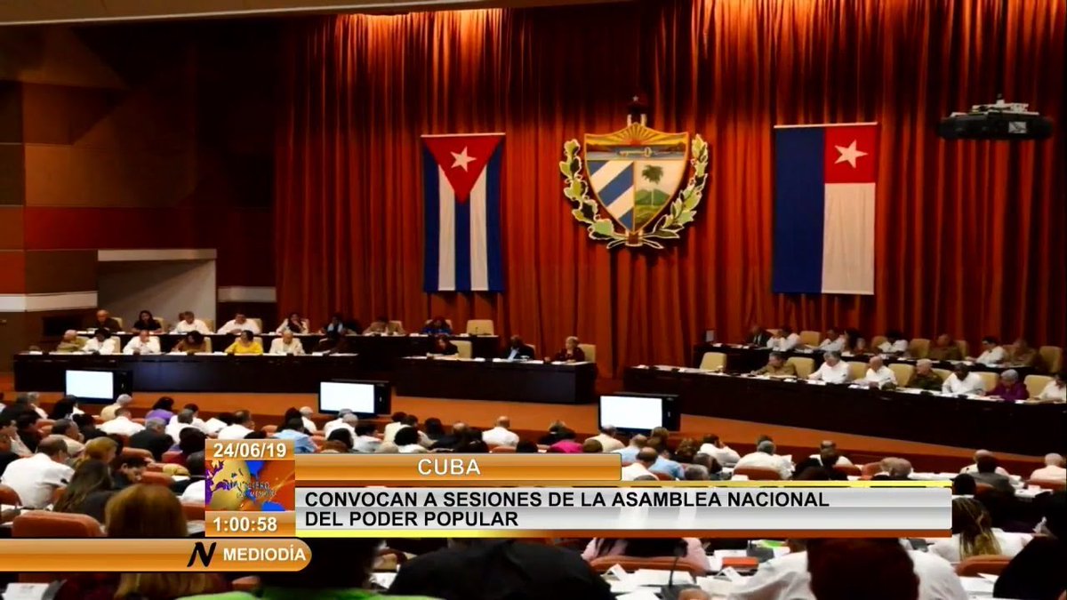 24-2-1976: Proclamación de la nueva Constitución de la República de Cuba en acto efectuado en el teatro Carlos Marx.  <a href="/DiazCanelB/">Miguel Díaz-Canel Bermúdez</a> <a href="/PlutinArgelio/">Argelio Plutin</a>
<a href="/dme2frente/">DME - Segundo Frente</a> <a href="/dpestgo/">DGE Santiago de Cuba</a>
<a href="/CubaMined/">MINED</a> #SegundoFrente <a href="/PollAdrian54503/">Adriana Catalán Poll</a>