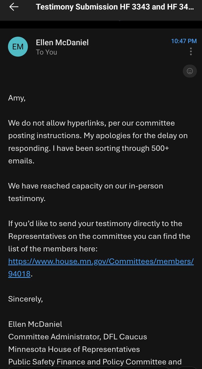 AmySwearer's tweet photo. As promised, here's the email they sent me rejecting my submission. 

They clearly don't actually enforce this rule because check out the submission they accepted from Brady - complete with the "banned" hyperlinks. https://t.co/nRxiPu9jlV