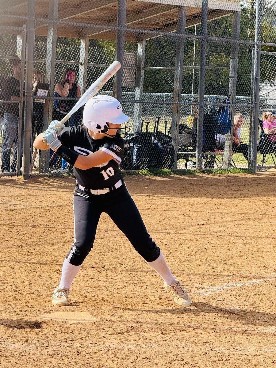 LilyCleveland03's tweet photo. Thank you @ExtraInningSB for ranking me nationally as an infielder! I couldn’t have done it without my amazing coaches and my team! I’m so grateful for all of the opportunities I’ve had. @TN_FP_Schroyer @FuryPlatinum 
All glory to God! 
@LipscombSB @Coach_Buck16 @CoachKRyman @CoachBooDickey @ClarkGSCC @zhart18 @SBRRetweets @LineDsoftball @SoftbalAmerica @TroyTrojansSB @NateTompkins @e_newellcoach @DirectRecruits @SoftballDown