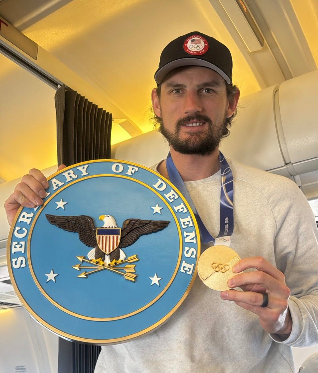 Brick Suit tweet media