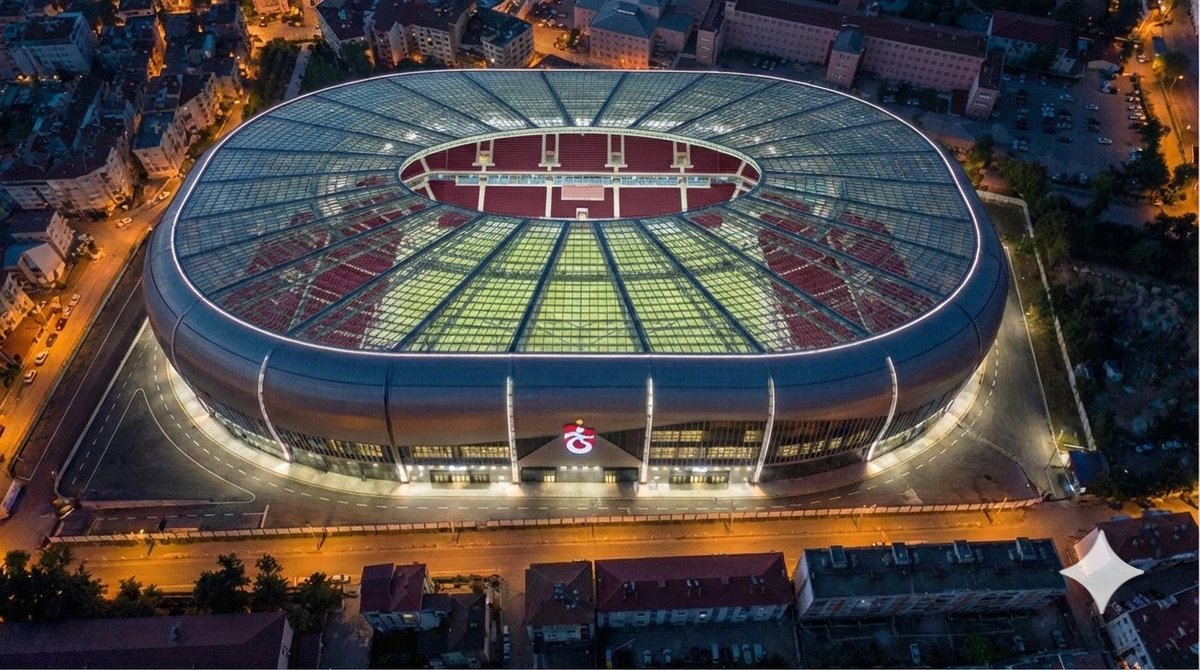 🏟️ Yapay zekaya, Avni Aker’in olduğu yere modern bir stadyum tasarlattım. Sizce gerçekleşse nasıl olurdu?