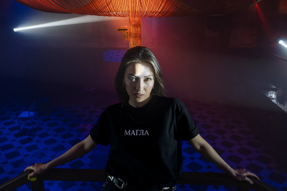 elpistolero_ tweet media