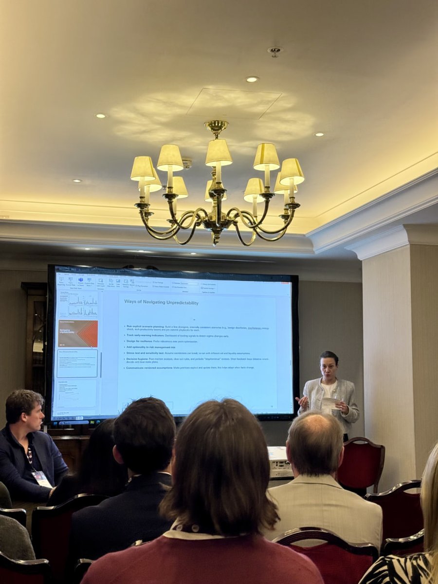 imjanma's tweet photo. 💚Attended a fund management seminar today. https://t.co/mjY0oVOMFO