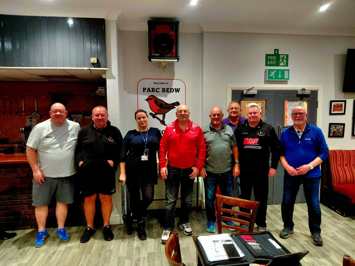 Faye Davies tweet media