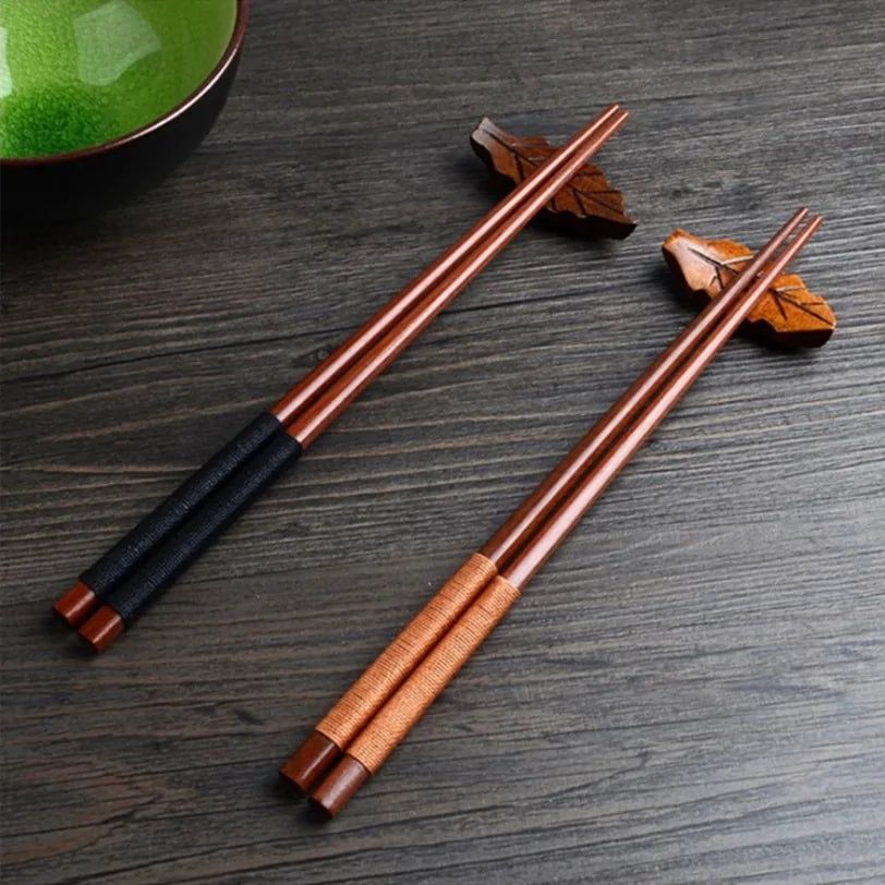 HamiltonCoates's tweet image. Simple tools. Done properly.

The Handcrafted Chestnut Chopsticks bring natural texture, balanced weight, and a refined finish to every meal — whether it’s sushi night or everyday dining.

See them here: hamiltoncoates.com/products/handc…

#DiningStyle #KitchenEssentials #HamiltonCoates