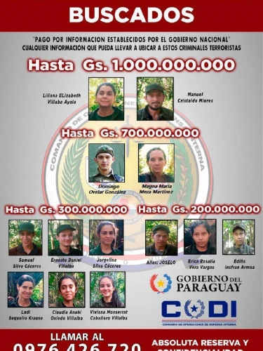 delpynews's tweet photo. ▶️HAY MAYORÍA DE MUJERES EN EL EPP | ​​🛑

🔴De acuerdo con informes de inteligencia, el Ejército del Pueblo Paraguayo estaría conformado ahora por 13 integrantes, de los cuales siete son mujeres y seis hombres.

El Gobierno Nacional, a través del CODI, recordó que siguen vigentes las recompensas de hasta G. 1.000 millones por informaciones que faciliten la captura de los miembros del grupo criminal.💵

Vía: UH
