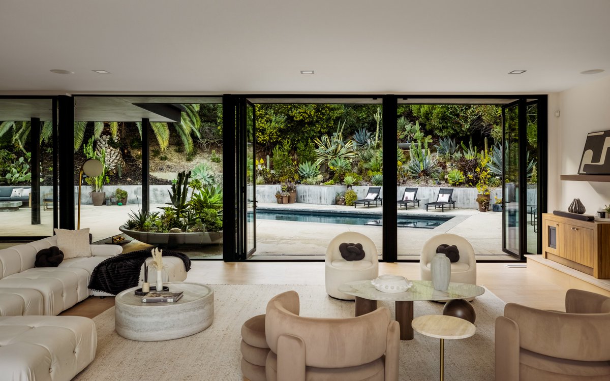 Douglas Elliman California tweet media