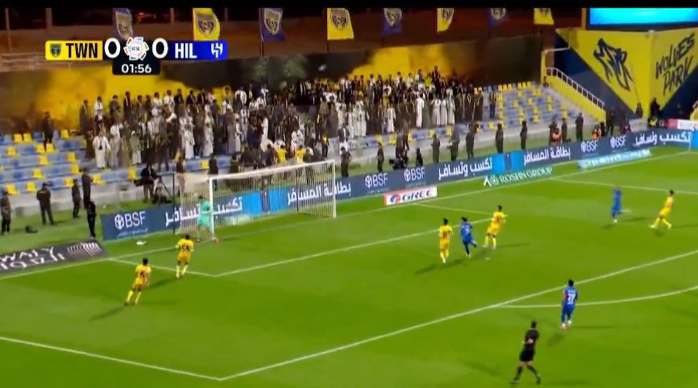 صـالـح tweet media