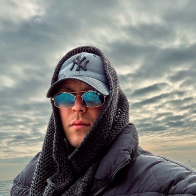 tahaboztepee's tweet photo. #YeniProfilResmi https://t.co/Si9JzDBtuM