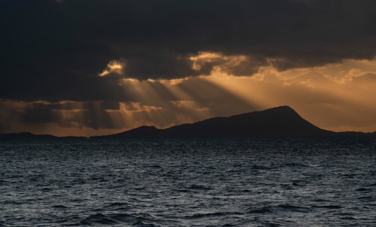 Kate Masson islandlifeskye tweet media