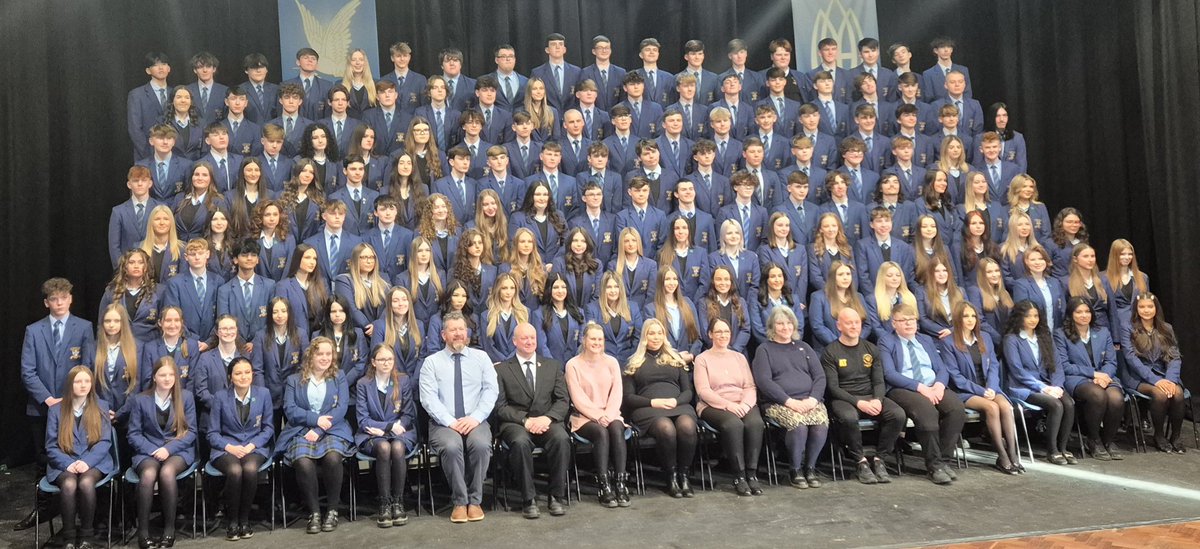 #GCSEs #Year11 The photo always marks the start of the run in to the exams. We have high hopes for this talented group of young people #LearningtogetherinChrist 💙🙏