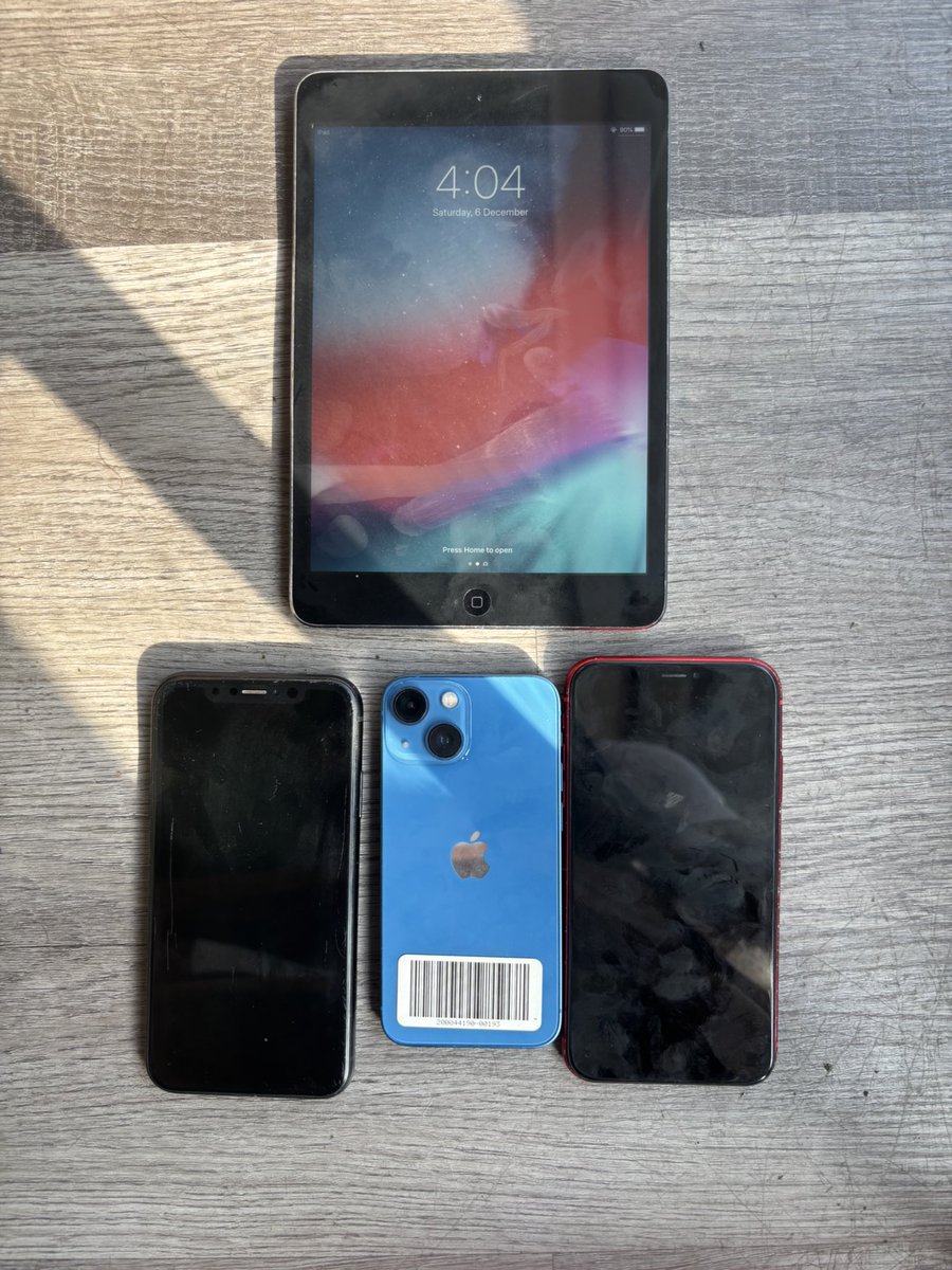 Val Gadgets tweet media