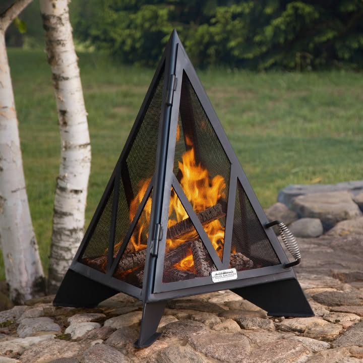 fronterafurn's tweet photo. 🔥Explore our wide collection of fire pits and tables, perfect for roasting marshmallows, sharing stories, and creating lasting memories with friends and family. 
https://t.co/H7yAdXlXg5
#firepitseason #outdoorliving https://t.co/51J3qaxlfT