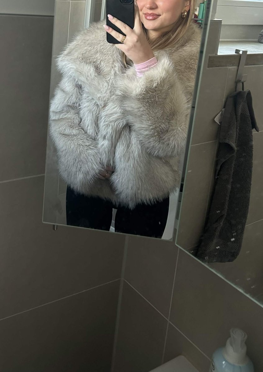 eklige 💖 tweet media