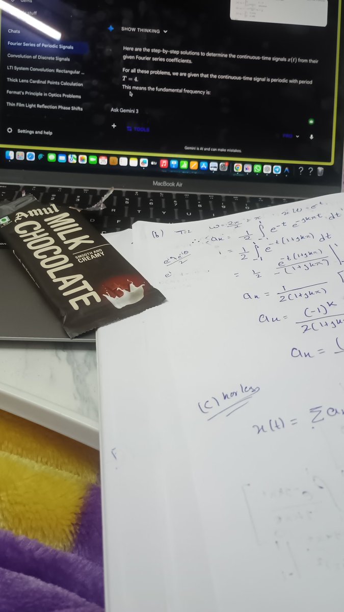 Tanniii_shah232's tweet photo. ➡️ Slept at 4 AM
➡️ Woke up at 10
➡️ Classes
➡️ Quiz
➡️ Nap 😴
➡️ Optics
➡️ ECE
➡️ MTE preparation
Sleep cycle = questionable
Discipline = trying
MTEs = approaching fast 😶🌫️
How are you all preparing for MTEs?
#StudentLife #IITRoorkee #MTEPrep #EngineeringLife #ExamSeason #Academics #Consistency #BuildInPublic