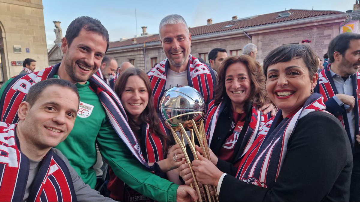 Eva L.Arroyabe tweet media