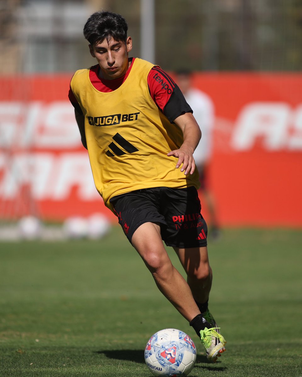 Colo-Colo tweet media