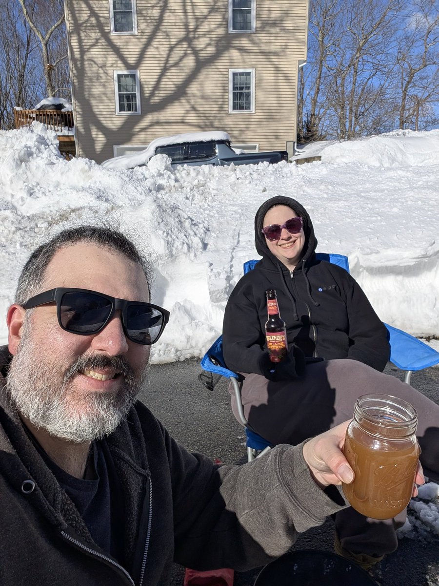 NineTaleFox tweet media