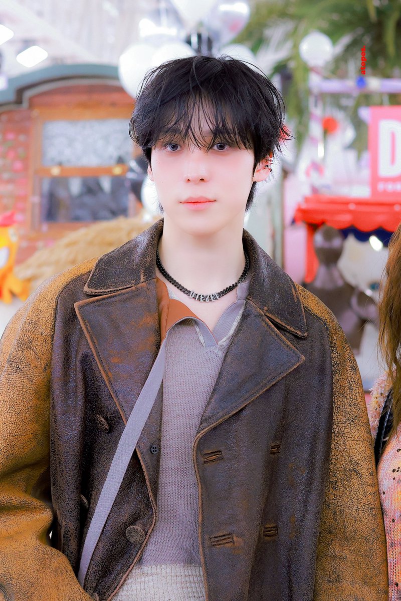 990323_kr's tweet photo. 260224 
#에이티즈 #ATEEZ #정윤호
#YUNHO #윤호 #Diesel #DieselFW26 https://t.co/tcC32ig2E6