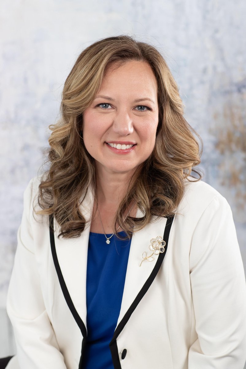 CarySD26's tweet photo. Please join us in welcoming Dr. Sarah Cacciatore as District 26’s next Superintendent of Schools!🍎 https://t.co/KcClaM1g0g