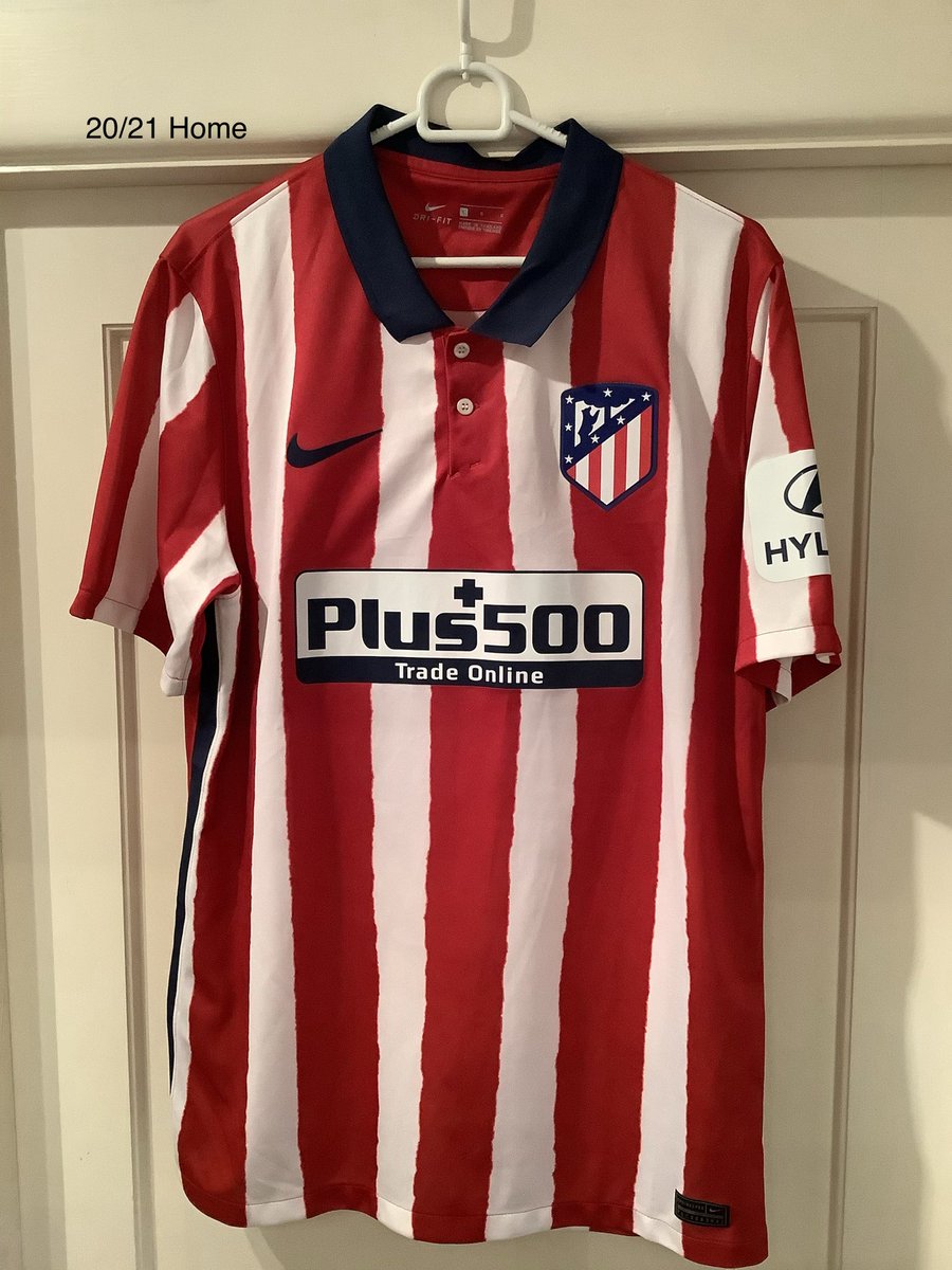 Jonas @threefingers 🎩 tweet media