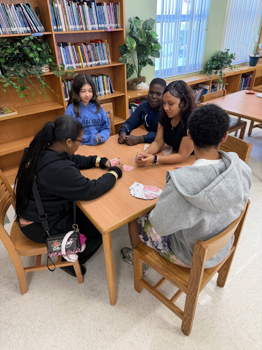 SchoolCounseling_Jeaga Middle tweet media